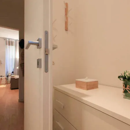 Cenisio Apartamento Milão